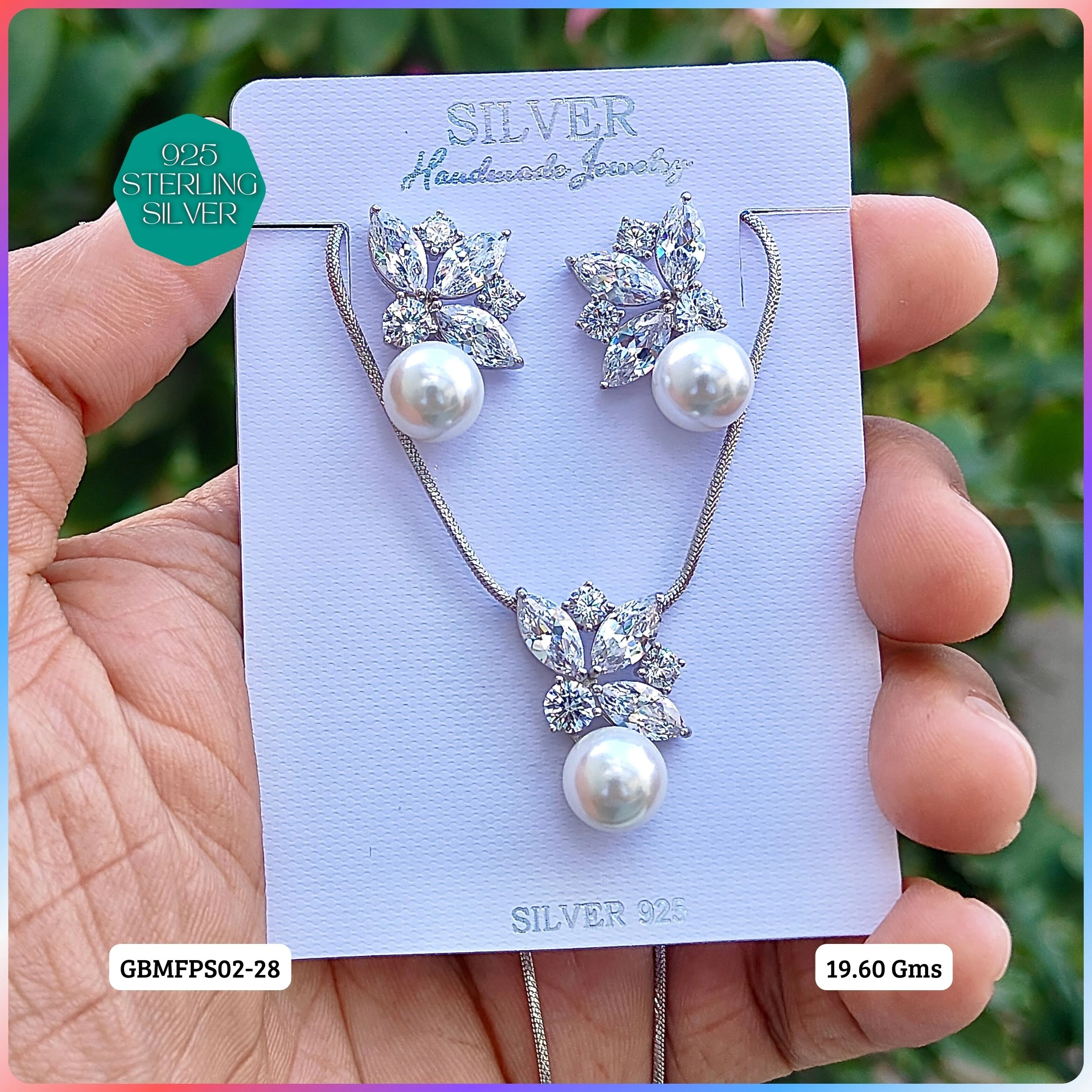 PREMIUM PENDANT SETS - MESMERIZING FUSION - Premium 925 Silver Jewellery - SKU: GB-105-026 - Hyderabad Silver Importers